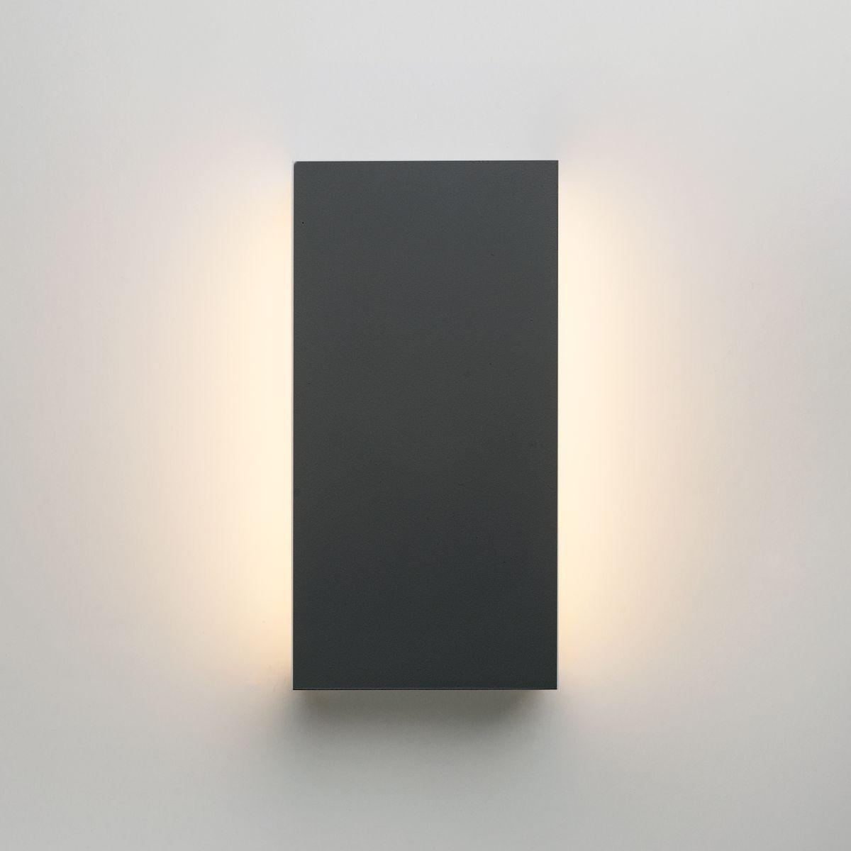 фото уличный настенный светодиодный светильник elektrostandard 1705 techno led golf графит a057007 | 220svet.ru