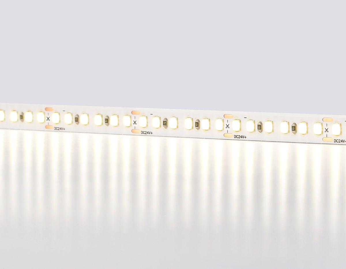 фото светодиодная лента дневной белый ambrella light 14,4w/m 180led/m 2835smd 4500к 5m gs3202 | 220svet.ru