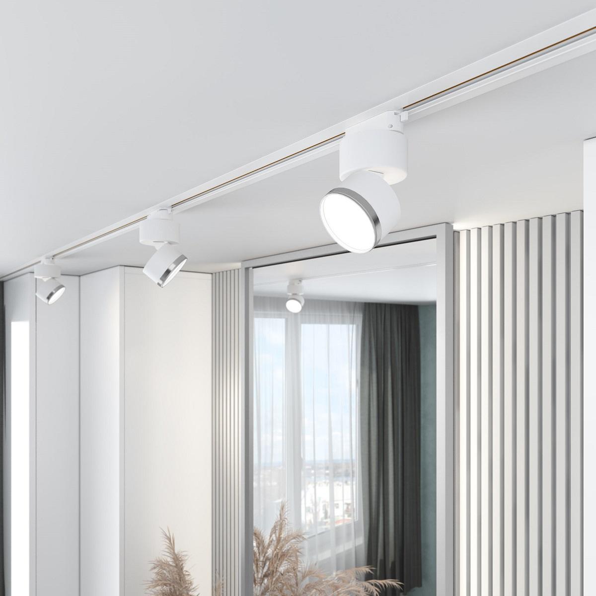 фото трековый однофазный светодиодный светильник elektrostandard 85514/01 белый матовый/серебро a062872 | 220svet.ru