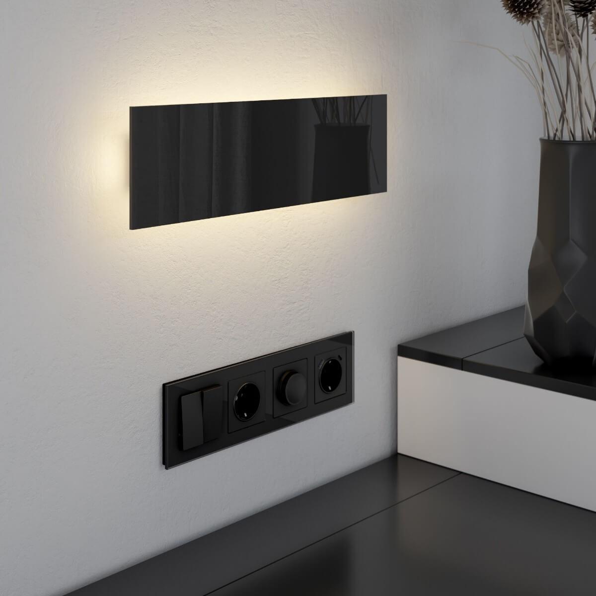 фото настенный светодиодный светильник elektrostandard mrl led 1125 черный a061405 | 220svet.ru